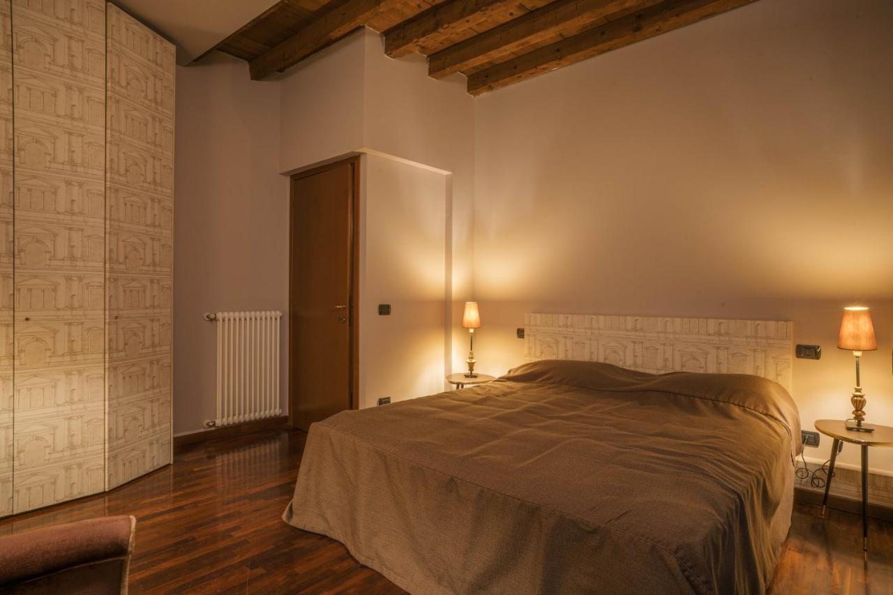 Napule...E Apartments Пескиера дел Гарда Екстериор снимка